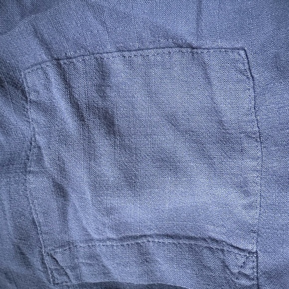 Women’s Casual Blue Button-Up Shirt - Picture 5 of 5